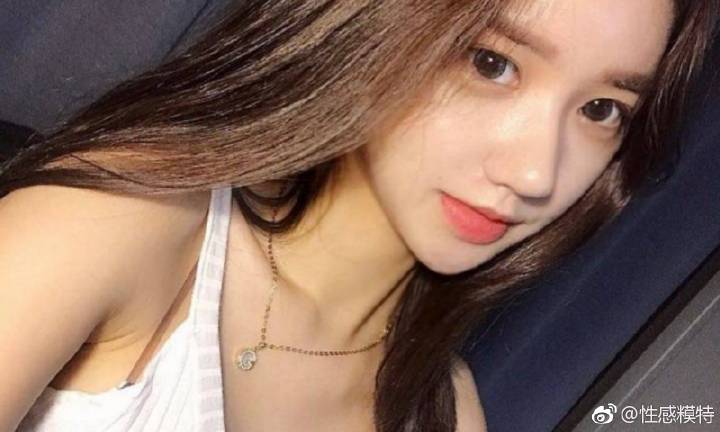 国台办：决不允许有人一边在大陆赚钱 一边支持“台独”分裂活动